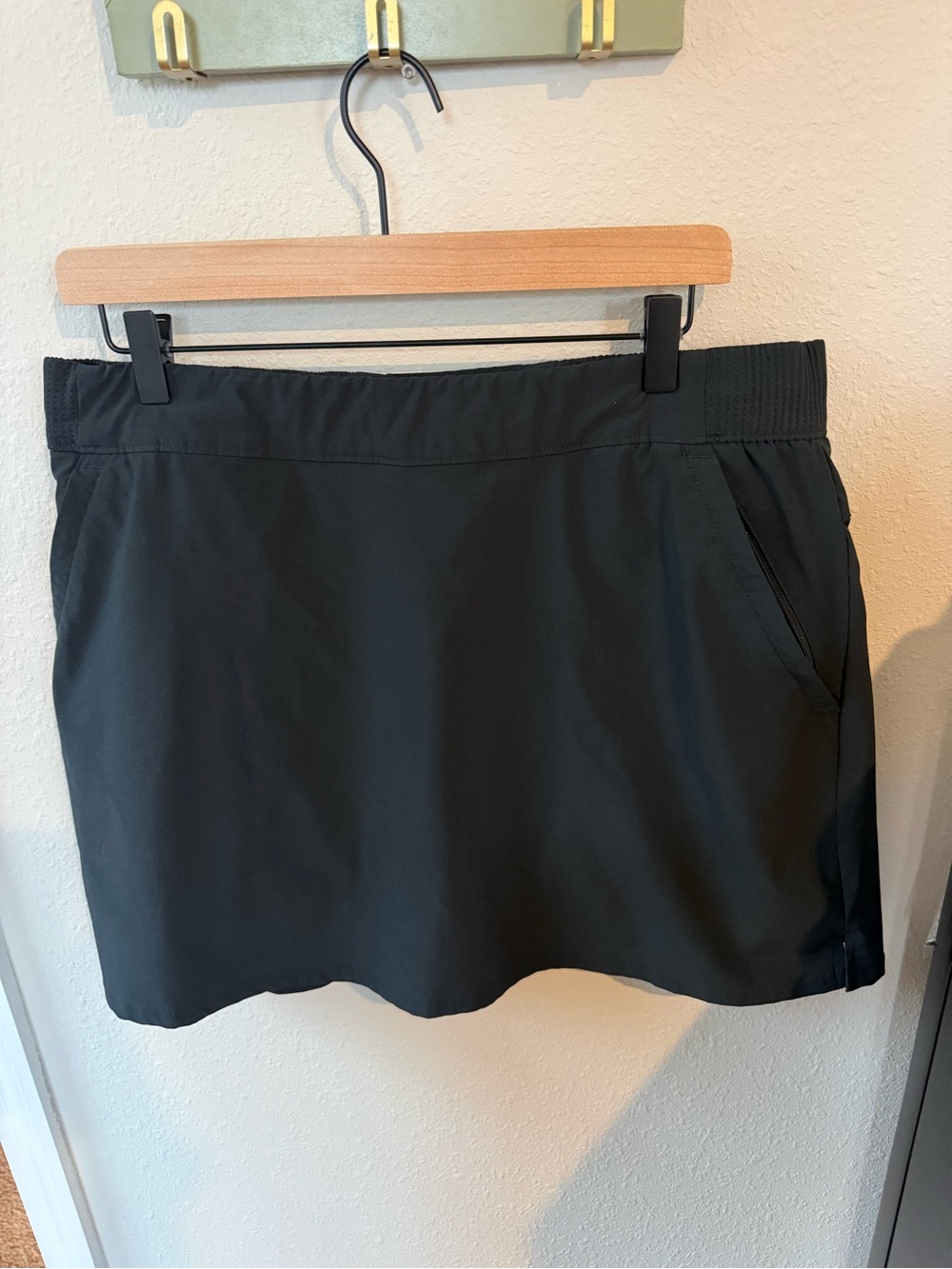 Columbia Black Active Skort with Elastic Waistband